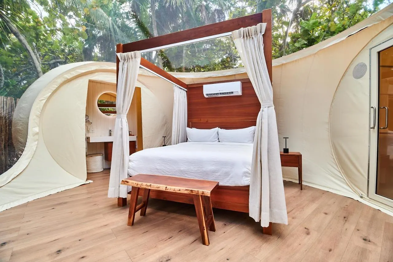 Hotel Astral Tulum 4*,